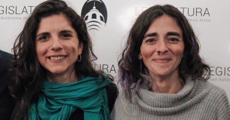 CABA. La izquierda presenta proyecto de ley: “Que todo funcionario político cobre como una directora” CABA. La izquierda presenta proyecto de ley: “Que todo funcionario político cobre como una directora”
