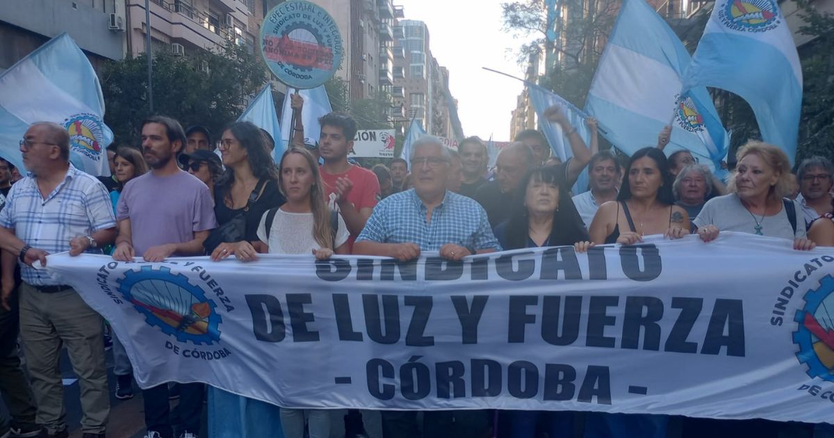 Marcha en defensa de EPEC