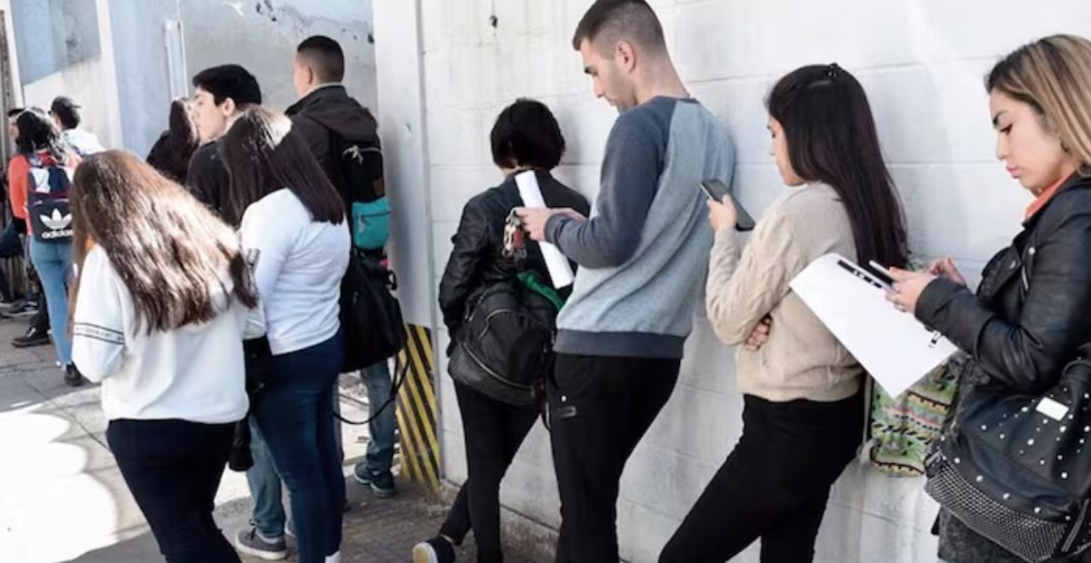 Encuesta revela que el 50 por ciento ya no tolera el ajuste