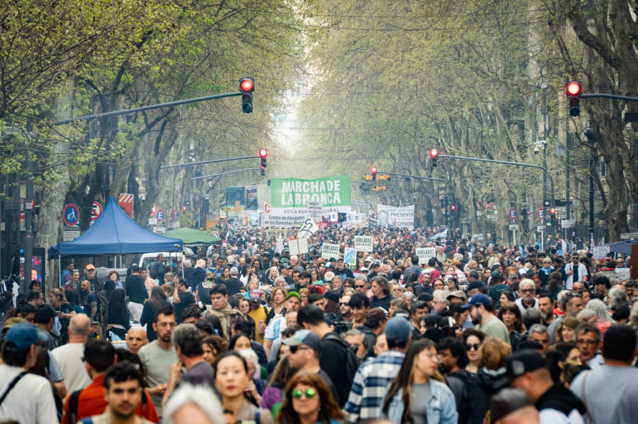 Convocatoria a marchar a Tribunales contra el fallo de la Corte Suprema por la Ley de Tierras