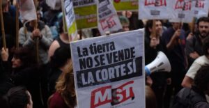 La movilización de las organizaciones a Tribunales contra el fallo de la Corte Suprema y el DNU 70/23