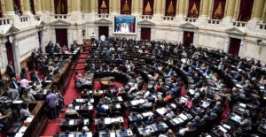 La Cámara de Diputados aprobó la Ley de Propiedad Privada que habilita los desalojos exprés y beneficia la especulación inmobiliaria