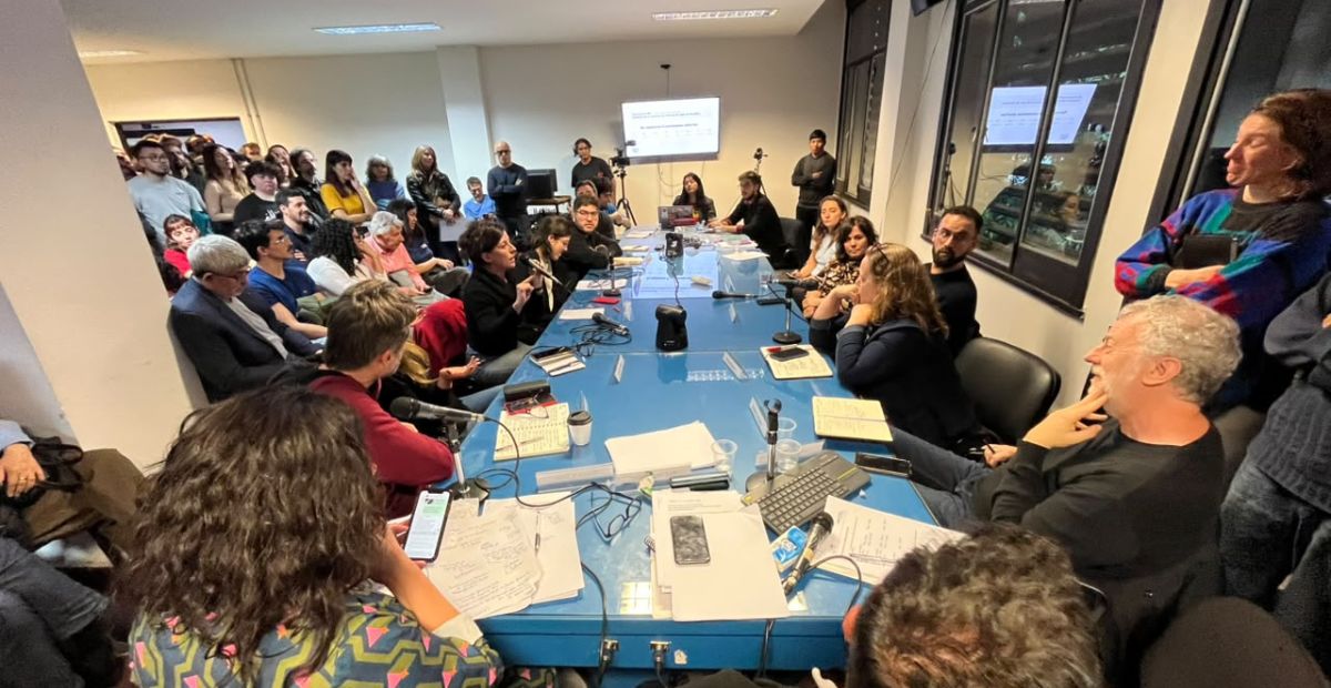 Estudiantes de Sociología de la UBA rechazan la reforma del plan de estudios aprobada de forma exprés